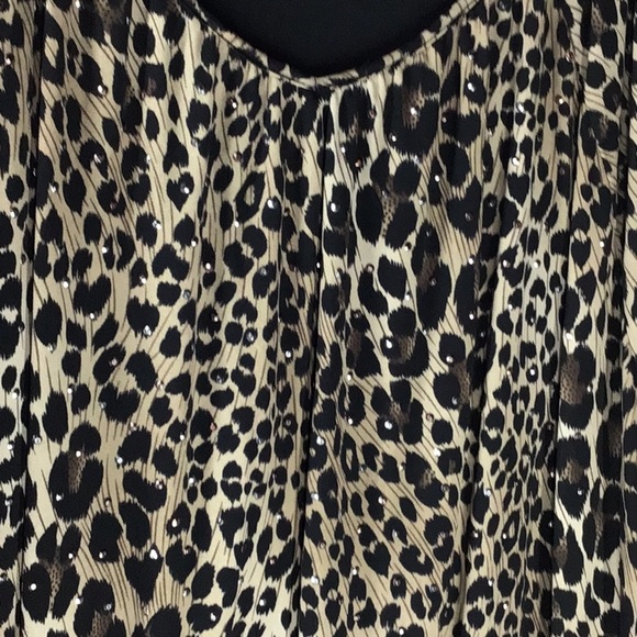 ✨Style & Co Leopard Print Women's Size 1x Top - Picture 2 of 6